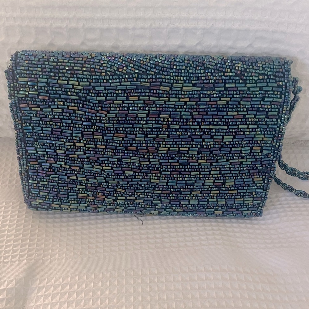 Beaded Clutch - Picture 3 of 7